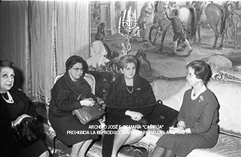 Audiencia a las Damas del Hogar de Barcelona