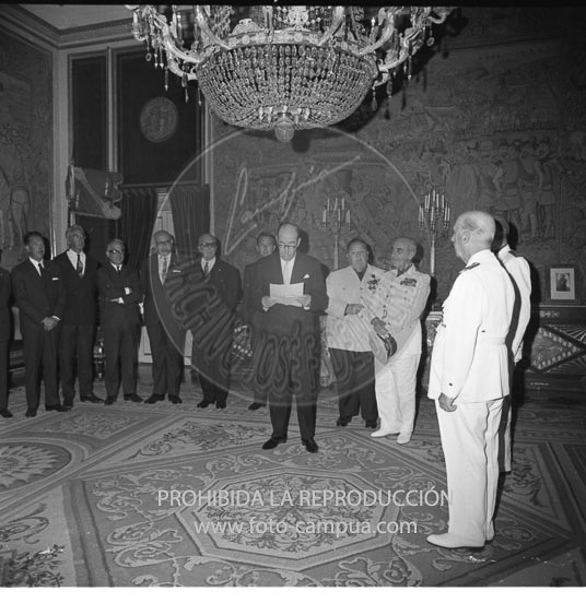 Audiencia Club Náutico de Estepona (Málaga)