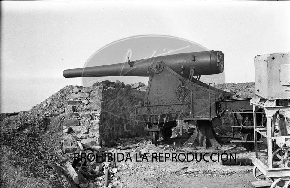 Defensas de artillería de costa del Cabo Machichaco de Santander