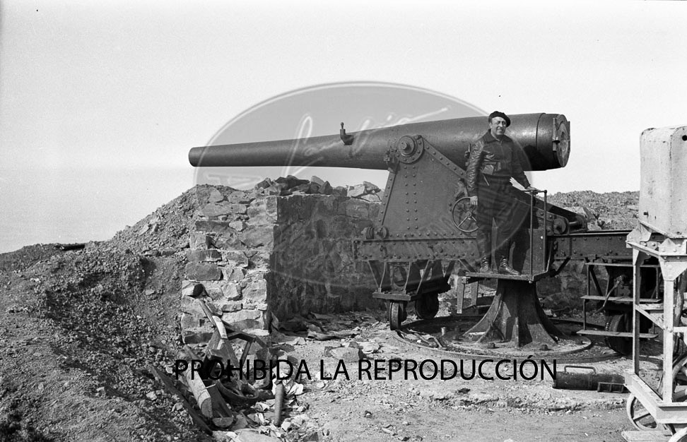 Defensas de artillería de costa del Cabo Machichaco de Santander