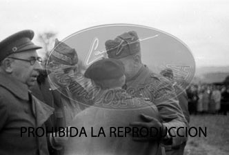 Condecoracion  a la Unidad Italiana Flechas Negras en Mérida