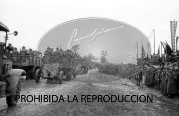 Condecoracion  a la Unidad Italiana Flechas Negras en Mérida