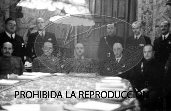 Reunion del primer gobierno de Franco
