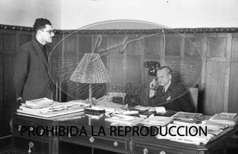 Serrano Suñer en su despacho