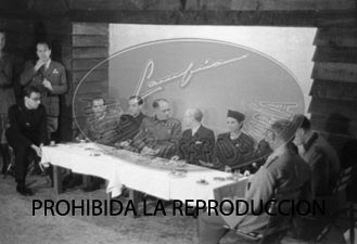Exposicion de armas cogidas al enemigo