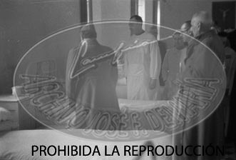 Franco visita el hospital de Burgos