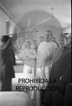 Franco visita el hospital de Burgos