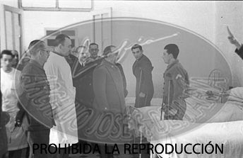 Franco visita el hospital de Burgos