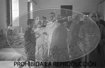 Franco visita el hospital de Burgos