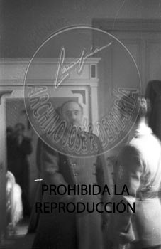Franco visita el hospital de Burgos