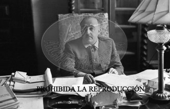 Franco en el centro de operaciones