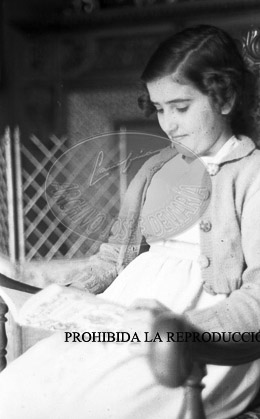 La familia Franco en su casa