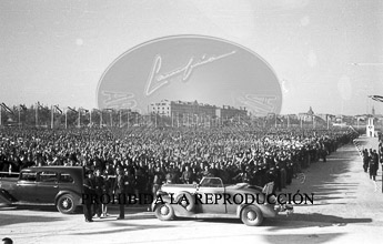 Inauguracion EAJ 101. Franco en el Campo de la Victoria