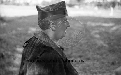 Frente de Aragón, Franco montando a caballo