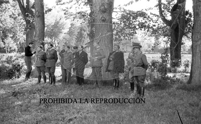 Frente de Aragón, Franco montando a caballo