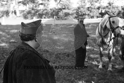 Frente de Aragón, Franco montando a caballo