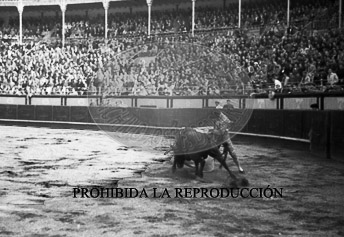 Corrida de toros benefica, 24 abril 1938