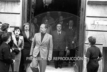 El teniente Ojinaga recibe el titulo de Ingeniero