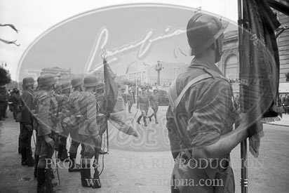 Exposiciión de material de guerra
