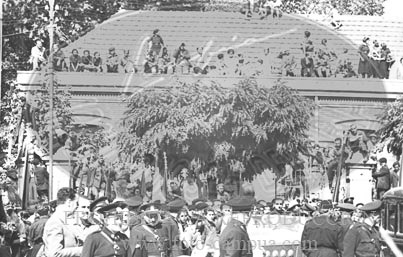Primer Aniversario de la exaltación de Franco a la Jefatura del Estado