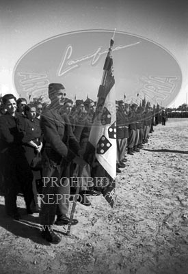 Concentracion de la Falange y de la OJE en Sevilla, 1938. Campamento 29 de Octubre