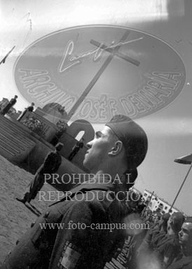 Concentracion de la Falange y de la OJE en Sevilla, 1938. Campamento 29 de Octubre