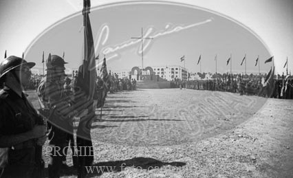 Concentracion de la Falange y de la OJE en Sevilla, 1938. Campamento 29 de Octubre