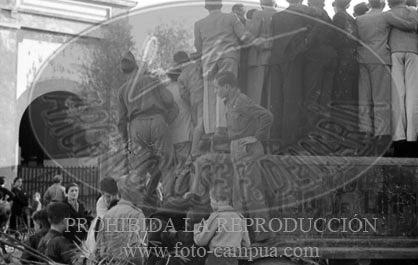 Concentracion de la Falange y de la OJE en Sevilla, 1938. Campamento 29 de Octubre