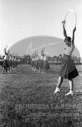 Concentracion de la Falange y de la OJE en Sevilla, 1938. Campamento 29 de Octubre