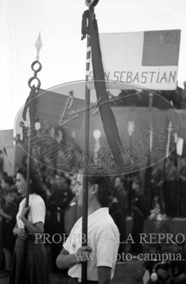 Concentracion de la Falange y de la OJE en Sevilla, 1938. Campamento 29 de Octubre