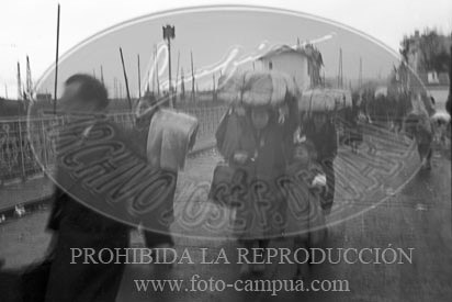 Refugiados vuelven a España por Irún