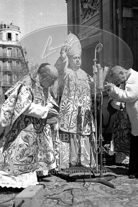 Misa por la victoria en la Puerta de Alcalá de Madrid