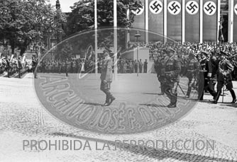 Formacion de la Legión Condor. Homenaje en berlin
