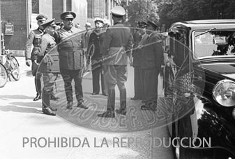 Imposición de condecoraciones