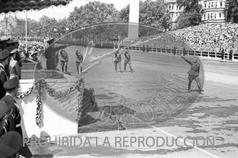 Desfile de la Legión Cóndor en Berlin