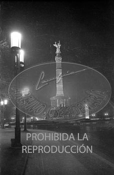Berlin de noche se enganala para el regreso de la Legión Cóndor