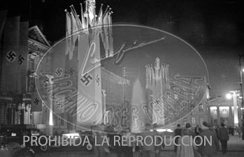 Berlin de noche se enganala para el regreso de la Legión Cóndor