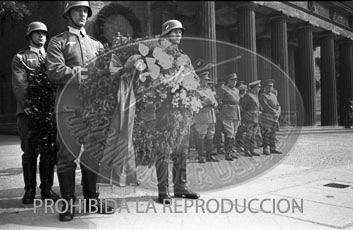 Homenaje a la Legión Cóndor. Homenaje a los caídos