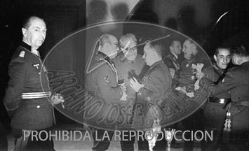 Reunion en el Pardo, condecoraciones