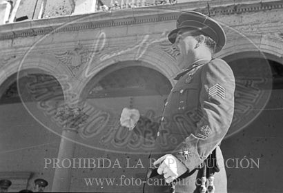 Actos en honor de los defensores del Alcazar de Toledo, presididos por el general García Valiño