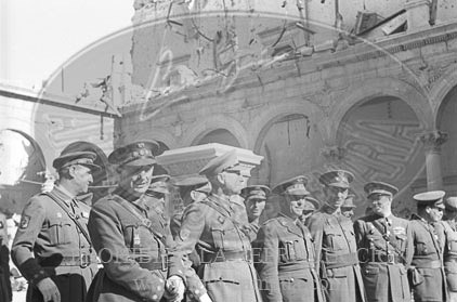 Actos en honor de los defensores del Alcazar de Toledo, presididos por el general García Valiño