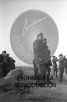 Franco con Davila en el frente de Teruel