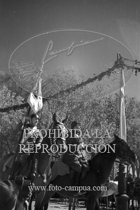 Entrega de guión al Regimiento de Caballeria Farnesio