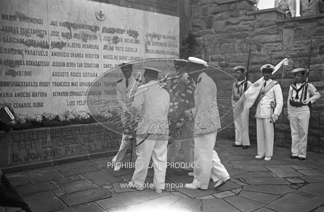 Inauguración del monumento a los Caidos del Baleares 16 junio 1941