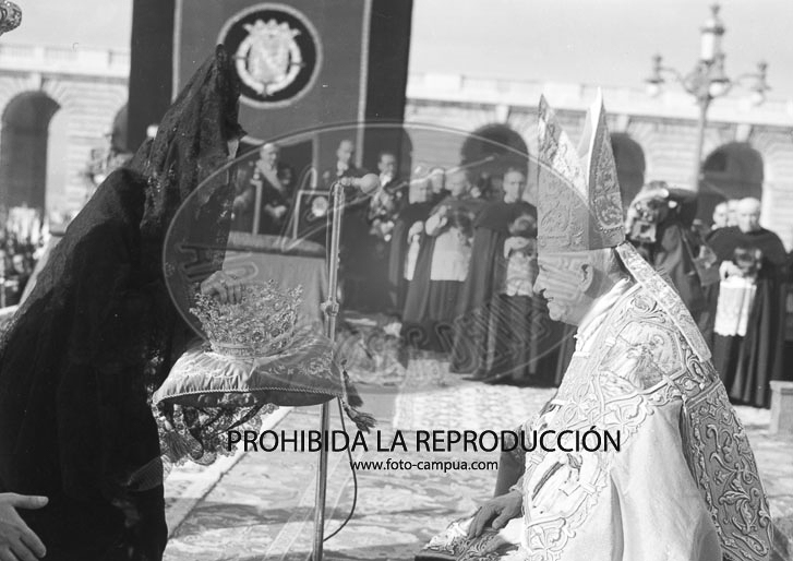 Coronación de la Virgen de La Almudena, 10 de noviembre de 1948