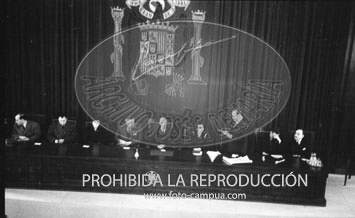 La Escuela de Estiomatología recibe un reconocimiento por el embajador de Argentina
