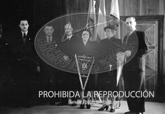La Escuela de Estiomatología recibe un reconocimiento por el embajador de Argentina