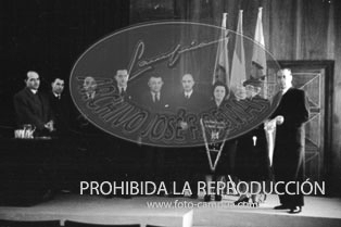 La Escuela de Estiomatología recibe un reconocimiento por el embajador de Argentina