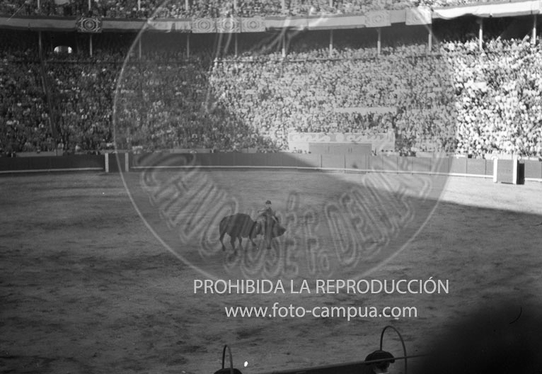 Corrida de Toros en Barcelona en honor a Franco