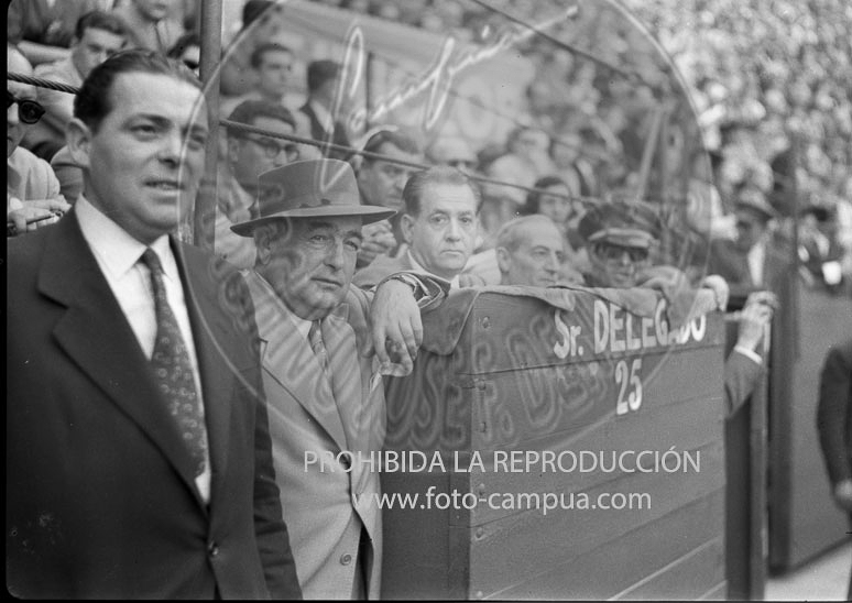 Corrida de Toros en Barcelona en honor a Franco